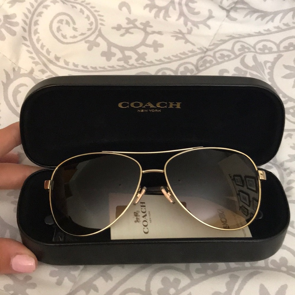 Coach aviator sunglasses